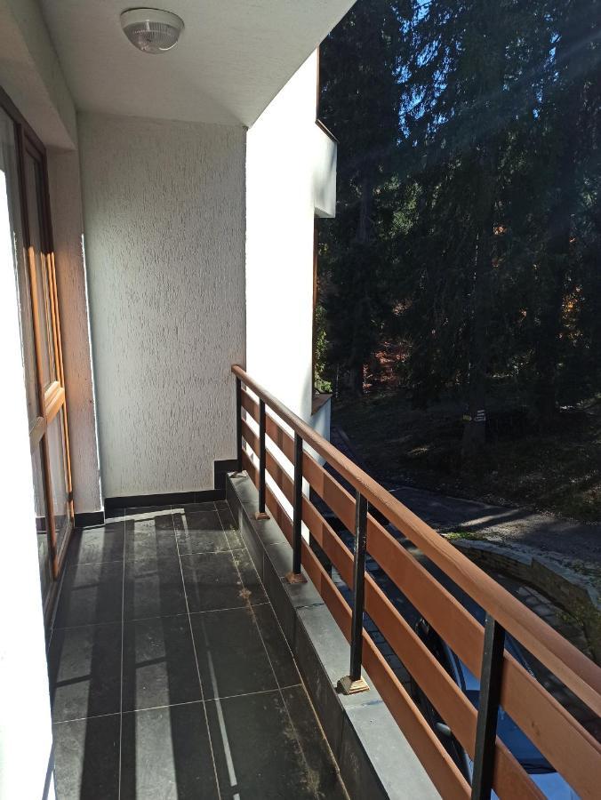 Private Apartments Nevena Pamporovo Exteriör bild
