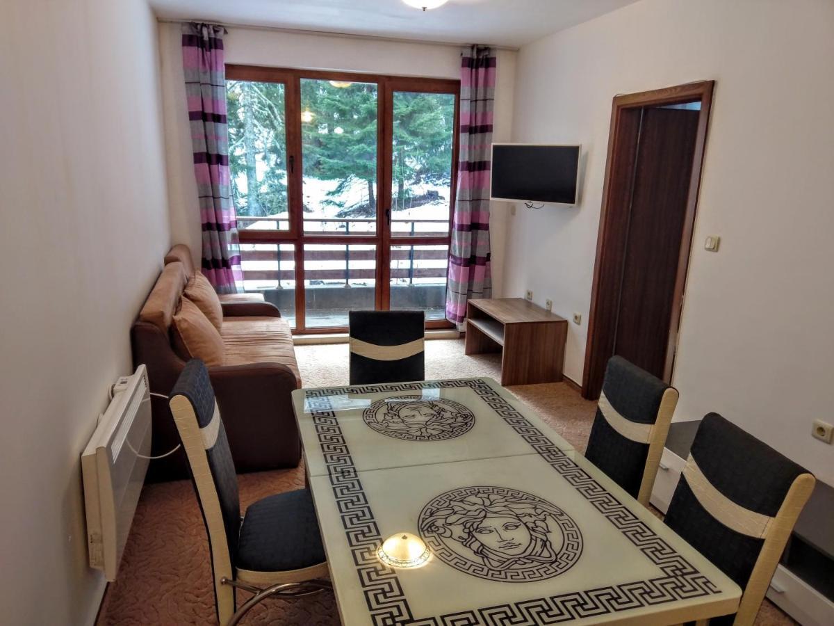 Private Apartments Nevena Pamporovo Exteriör bild